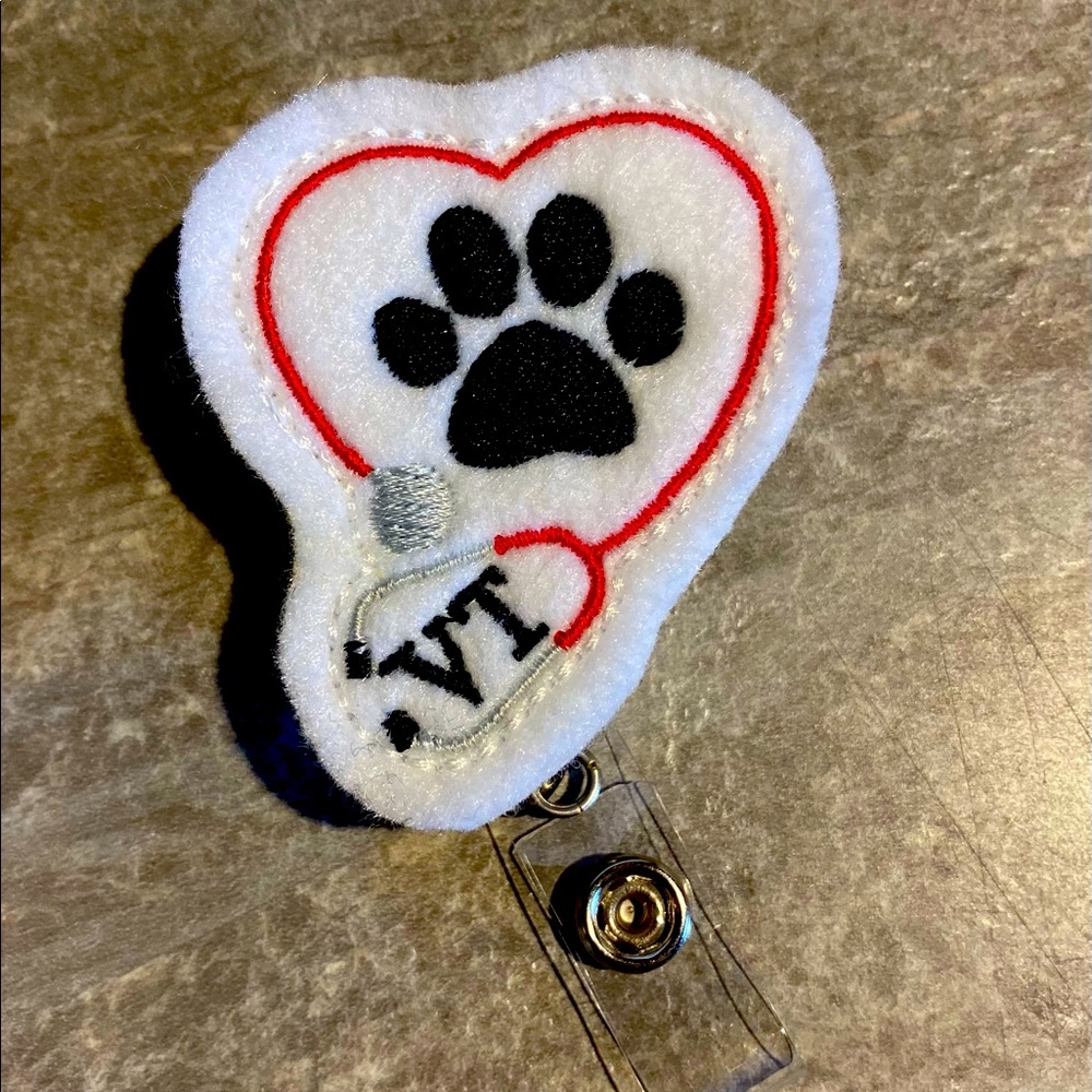 Vet Tech Felt Badge Reel